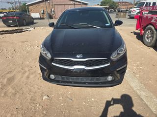 2021 Kia Forte LXS - Exterior Front Center Image